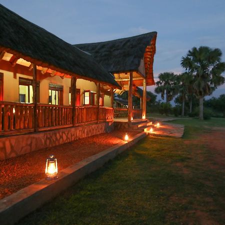 Pakuba Safari Lodge Nwoya Kültér fotó