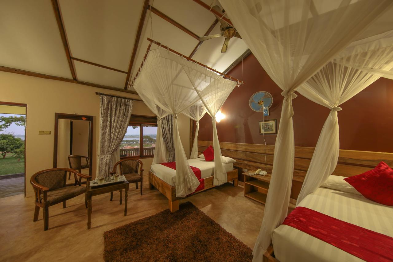 Pakuba Safari Lodge Nwoya Kültér fotó