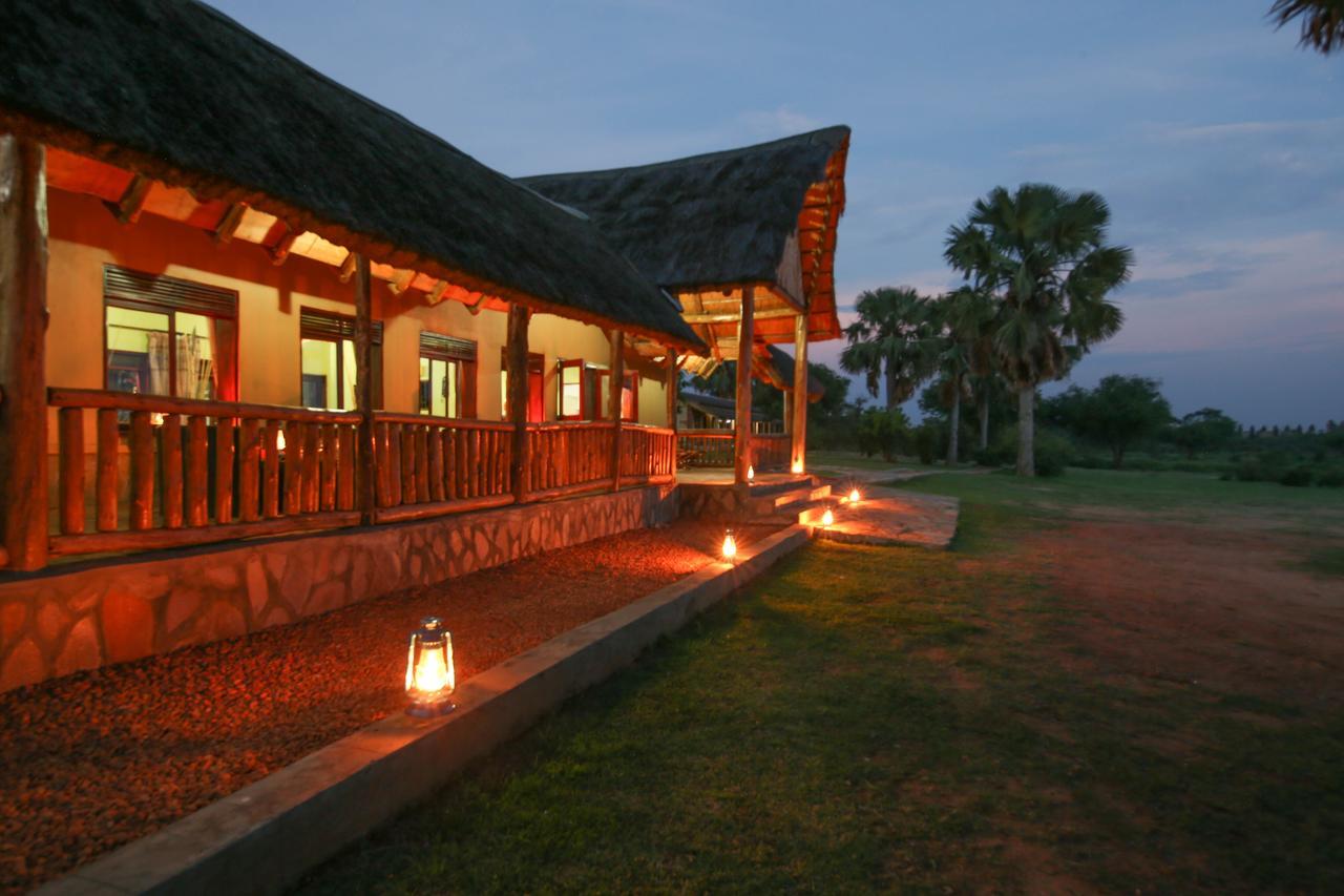 Pakuba Safari Lodge Nwoya Kültér fotó