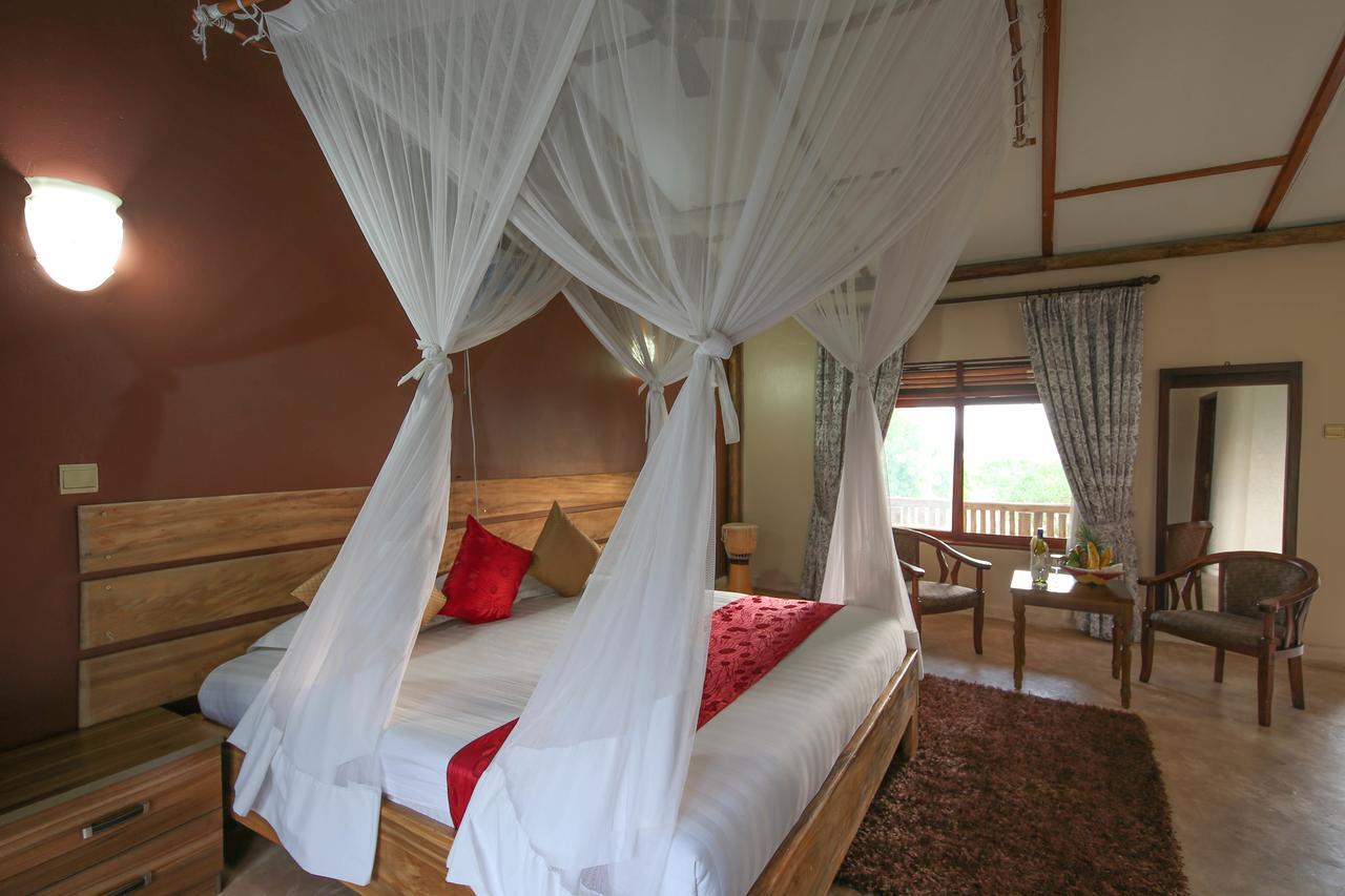 Pakuba Safari Lodge Nwoya Kültér fotó