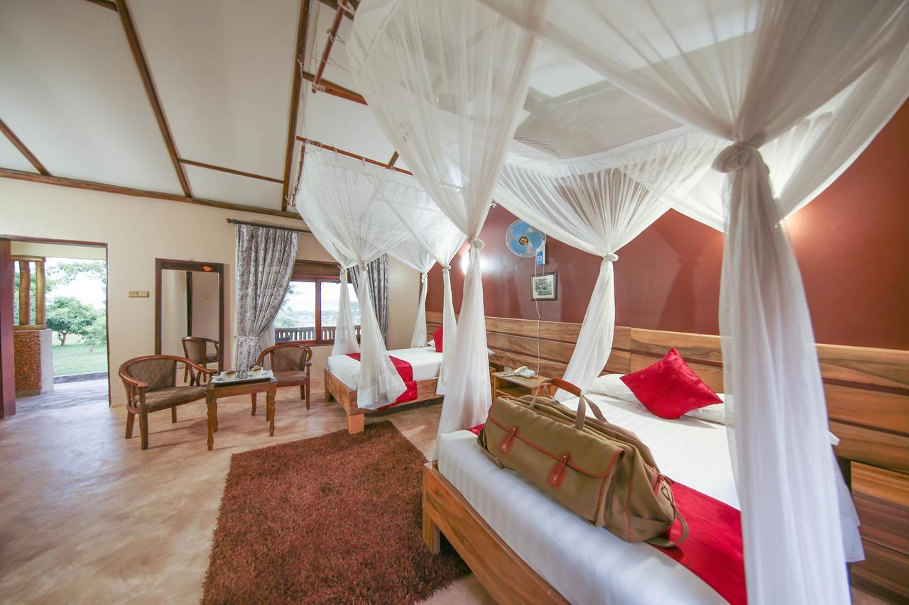 Pakuba Safari Lodge Nwoya Kültér fotó